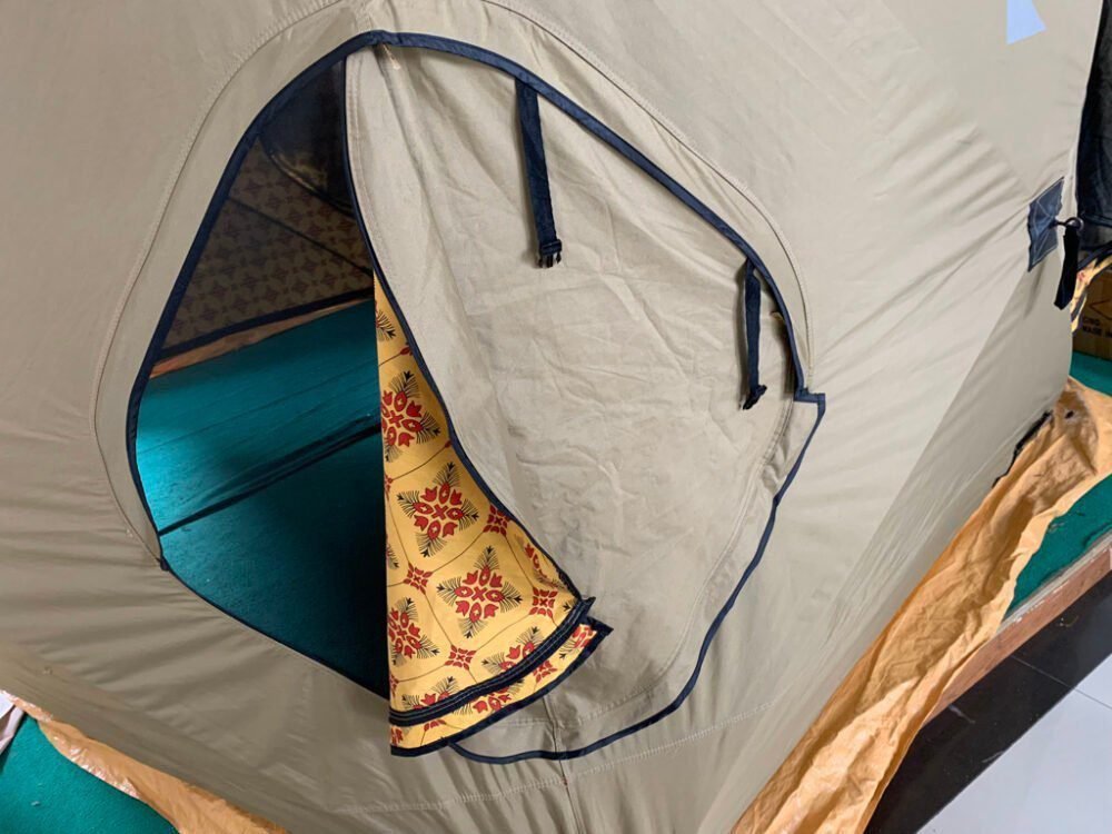 Middle Eastern Hexagonal Double-Layer Hub Folding Tent | Ultimate Protection for Harsh Climates