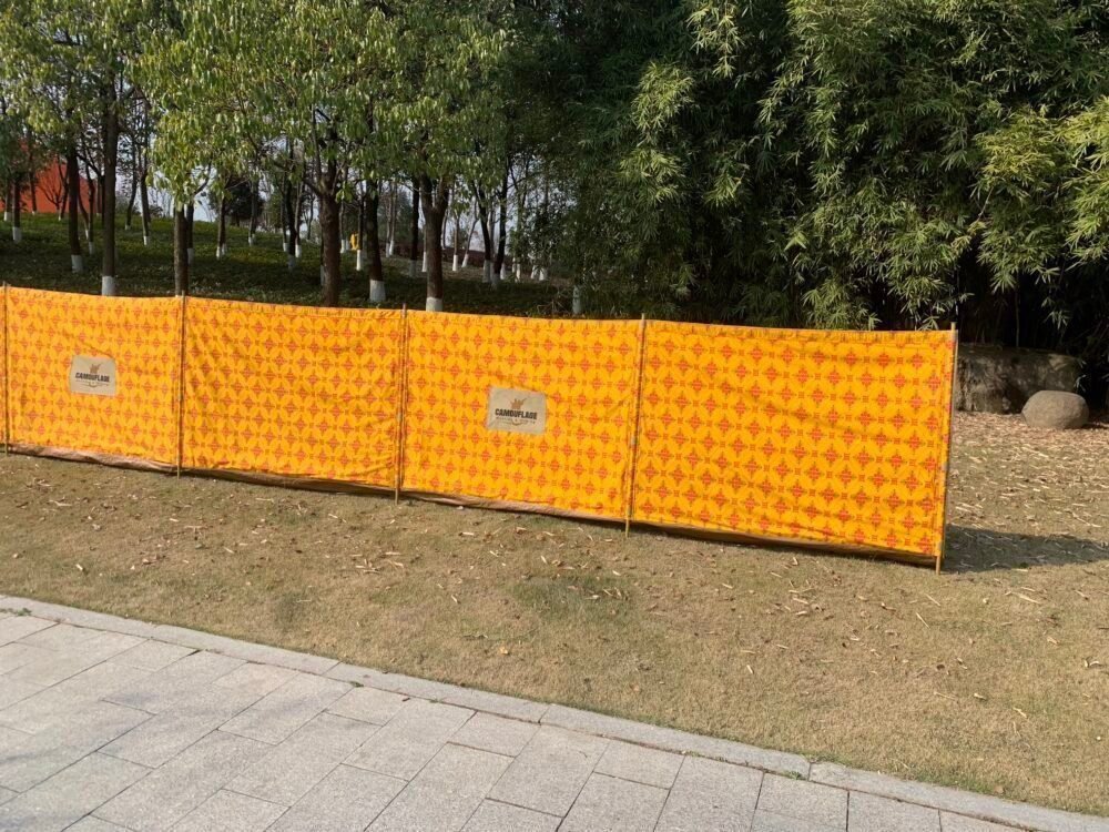 E6A79B25A3A10922D76E0B64840280B2 High-Performance 600D Windshield | Essential Wind Protection for Desert Adventures